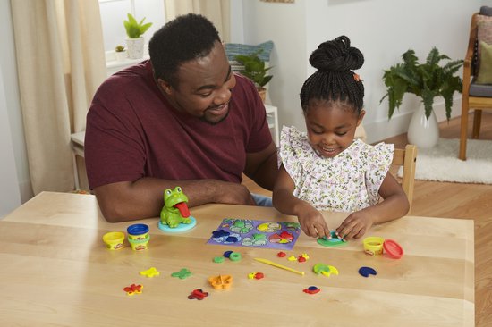 Play-Doh Frog and Colors