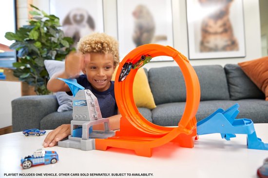 Hot Wheels Action Drift Loop - Race Track