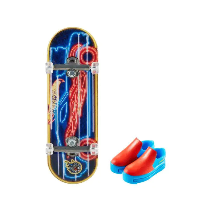 HW SKATEBOARD + SHOES