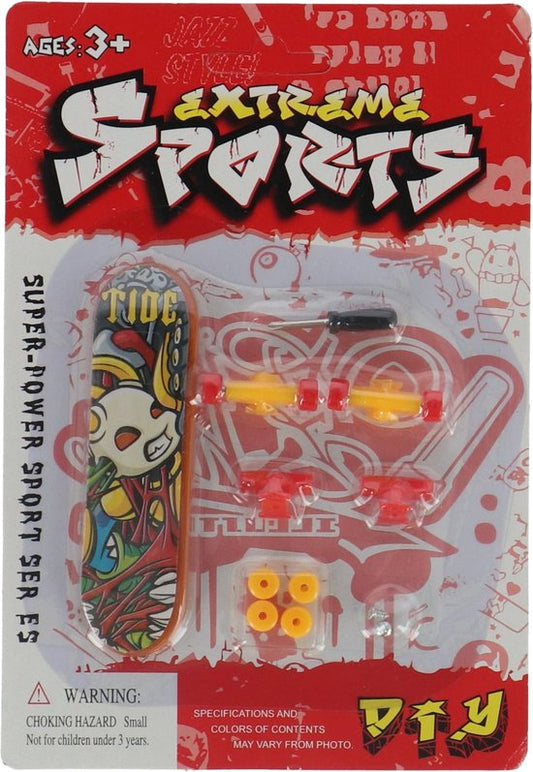 Finger skateboard